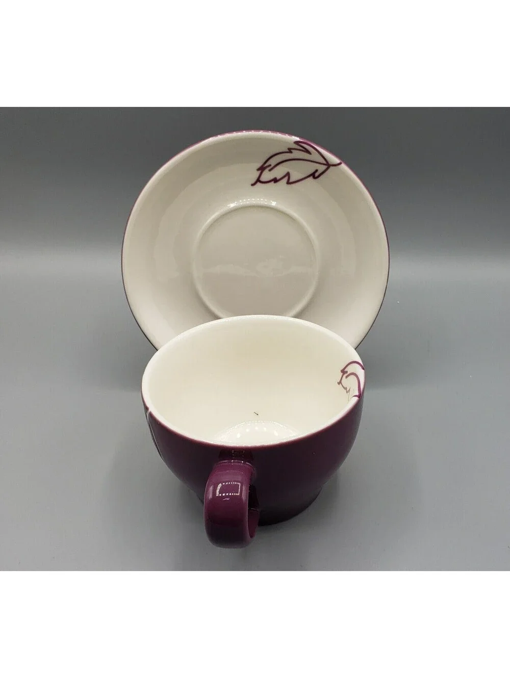 Starbucks Plum Embossed White Leaf  Teacup & Saucer 10oz 2007 Coffee Cup Mug Tea